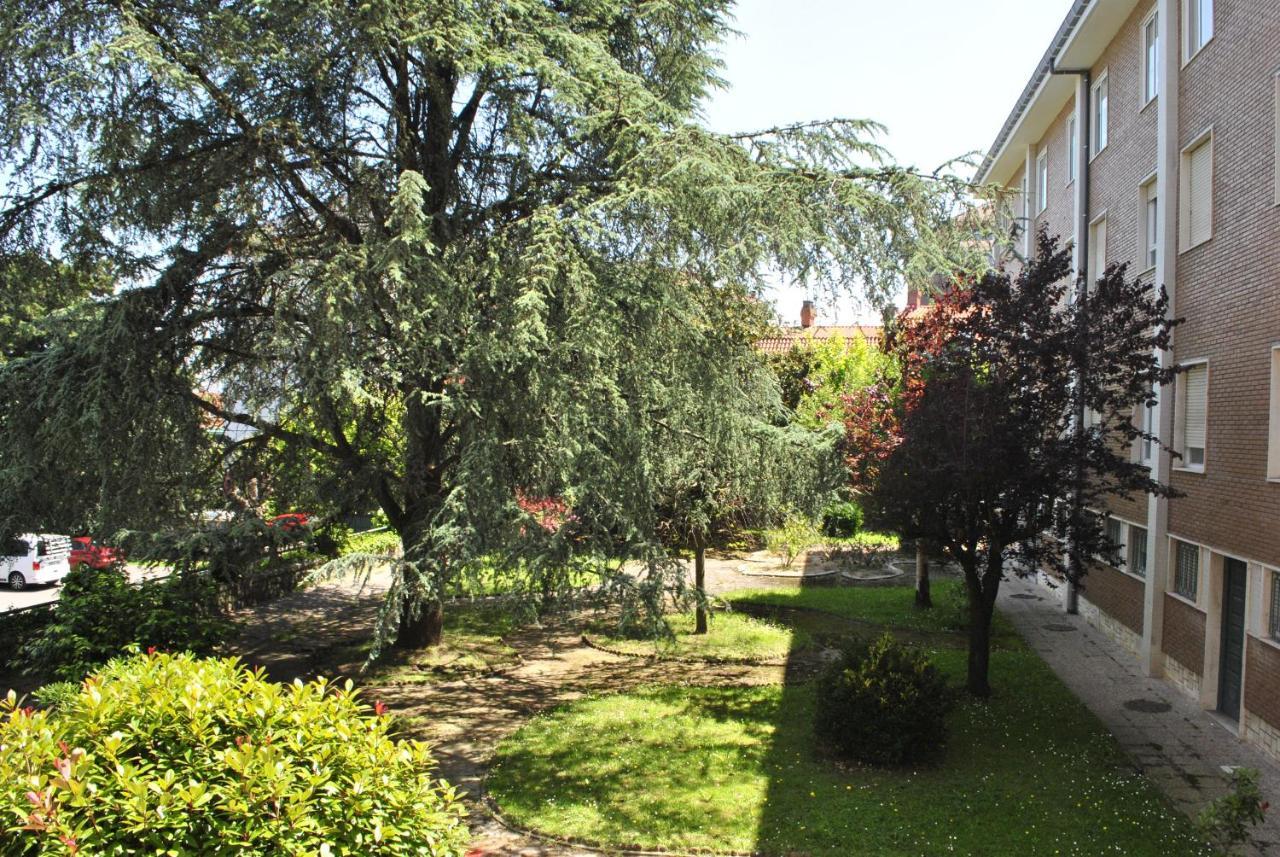 Residencia Universitaria Alto De Miranda - Resisantander Hotel Exterior photo
