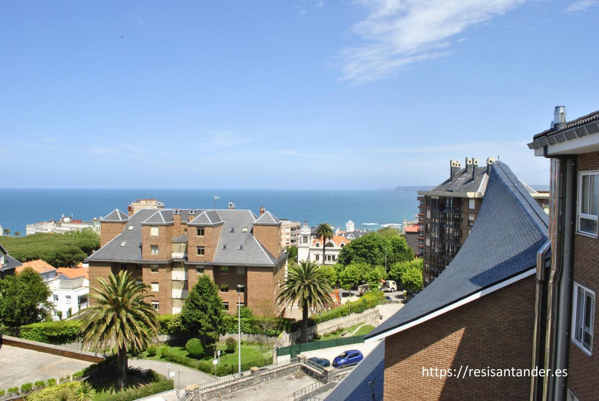 Residencia Universitaria Alto De Miranda - Resisantander Hotel Exterior photo